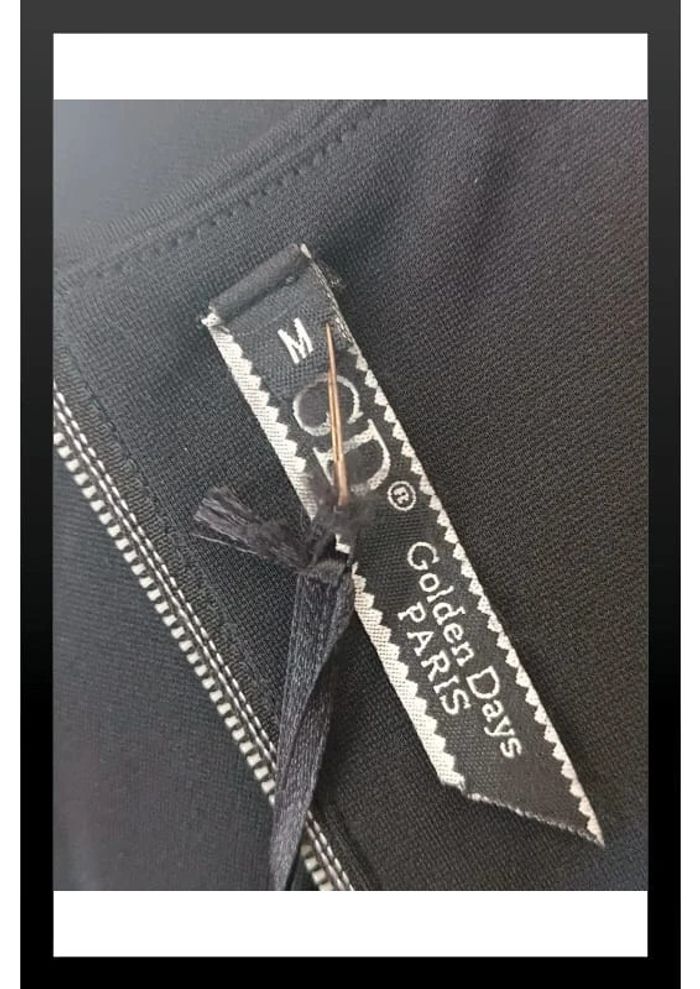 Robe noire à strass - photo numéro 5
