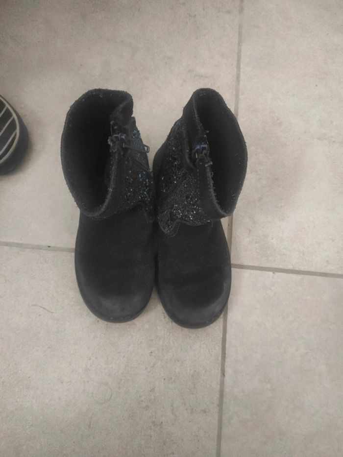Lot de chaussures : bottines, baskets,ballerines et chaussures à lacet en cuir 27 - photo numéro 9