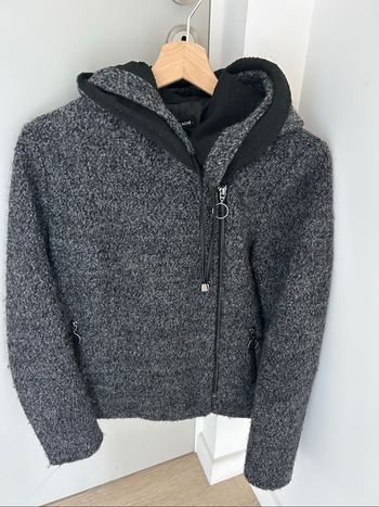 Veste courte en laine