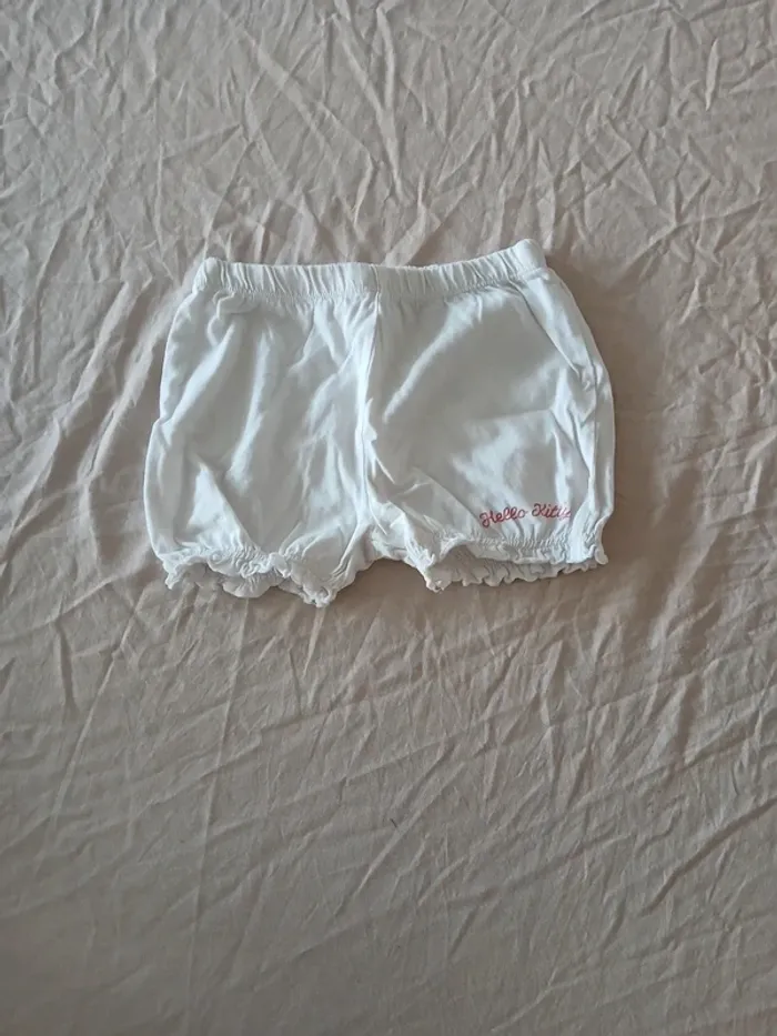 Short 18 mois