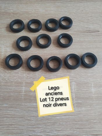 Lego ancien lot 12 pneus noir divers