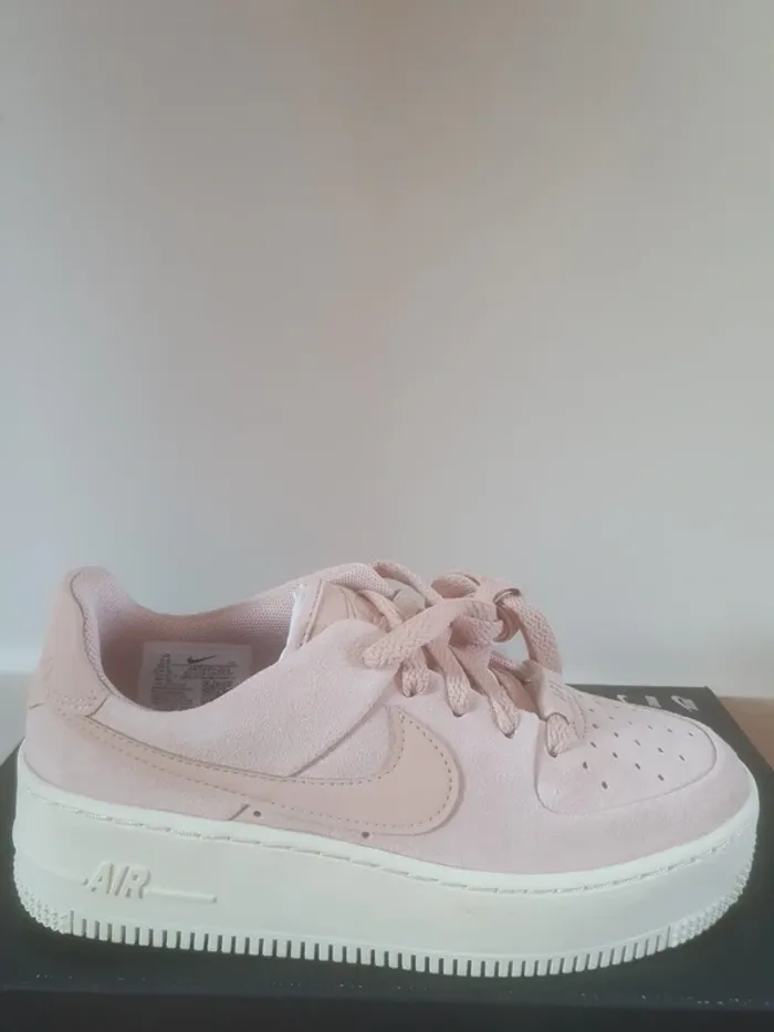 Nike Air Force 1 Sage/neuves/(36.5)