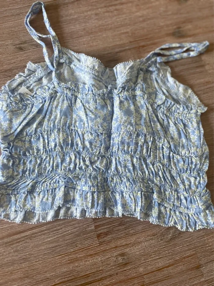 Débardeur à bretelles bleu à fleurs - photo numéro 3