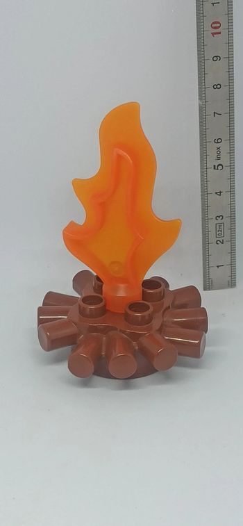 Feu de camp avec flamme et bois lego duplo