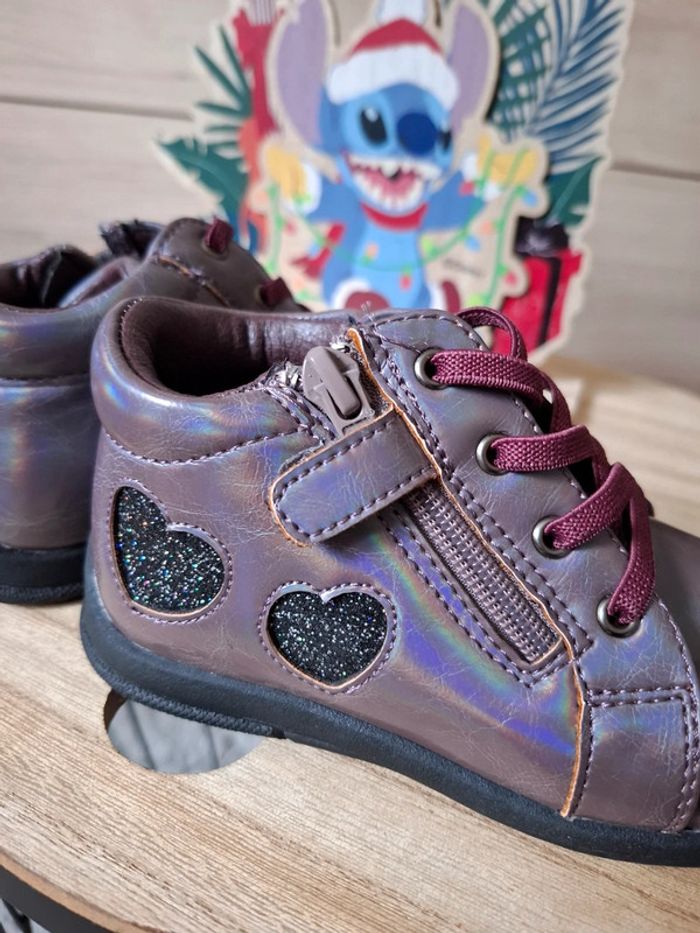 Superbe chaussure brillante/nacre T 26 🌺 nini & girls 🌺 neuve avec étiquette - photo numéro 7