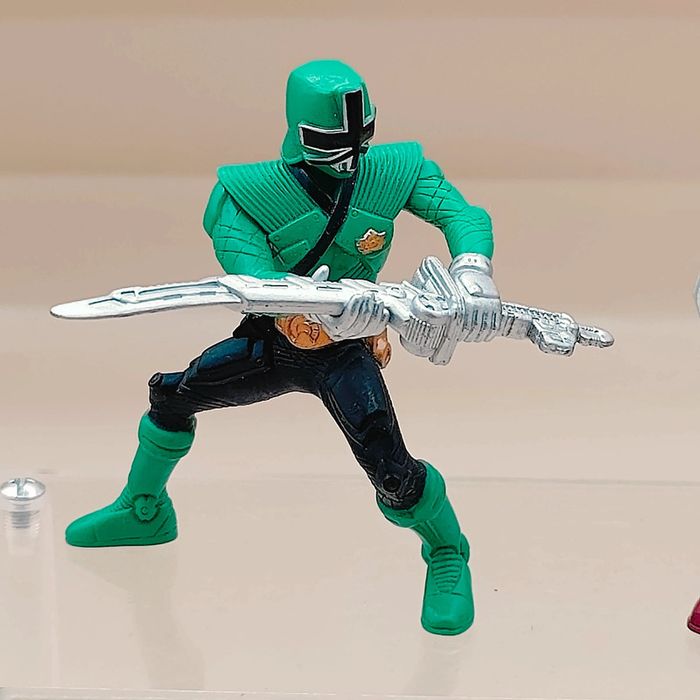 2 figurines samourai - Power rangers - photo numéro 2