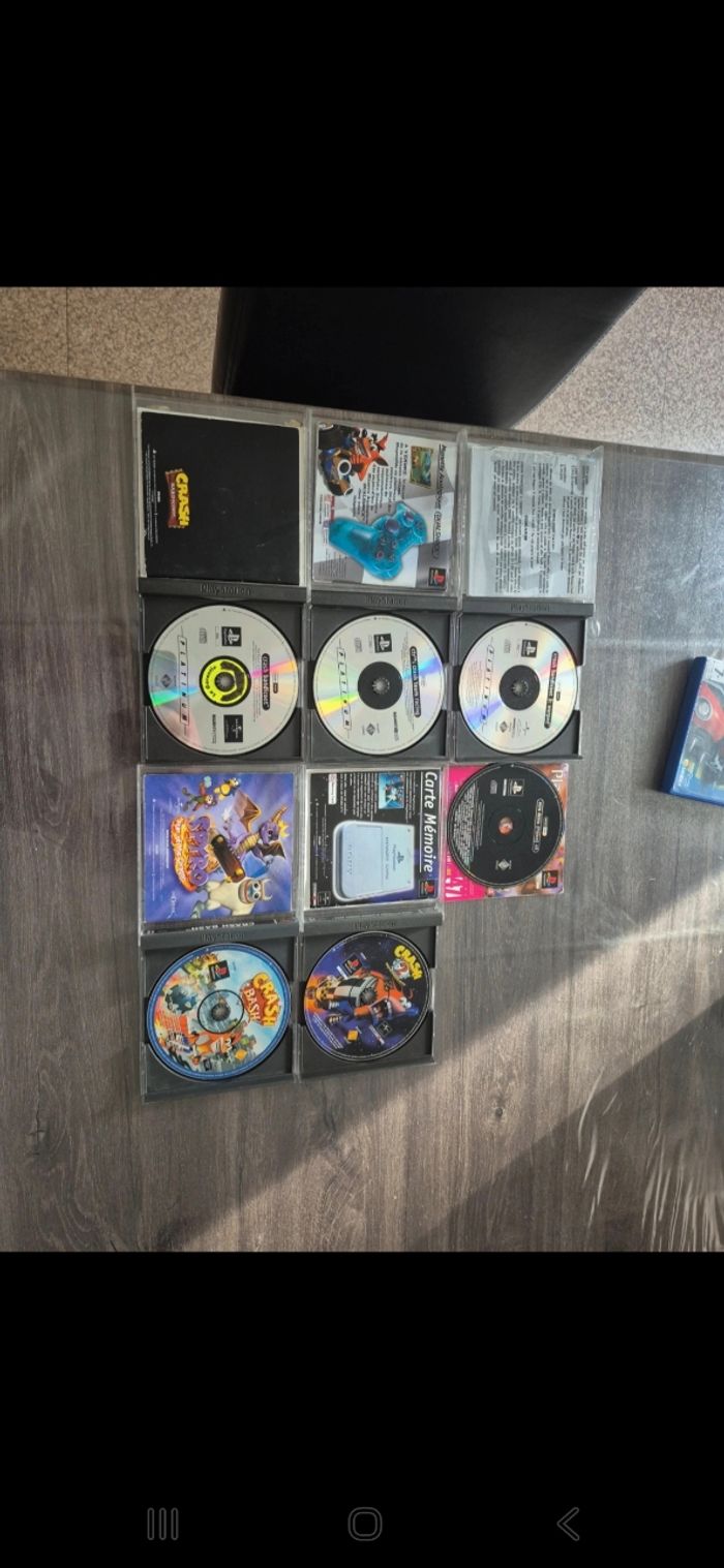 Lot jeux ps1 crash bandicoot - photo numéro 2