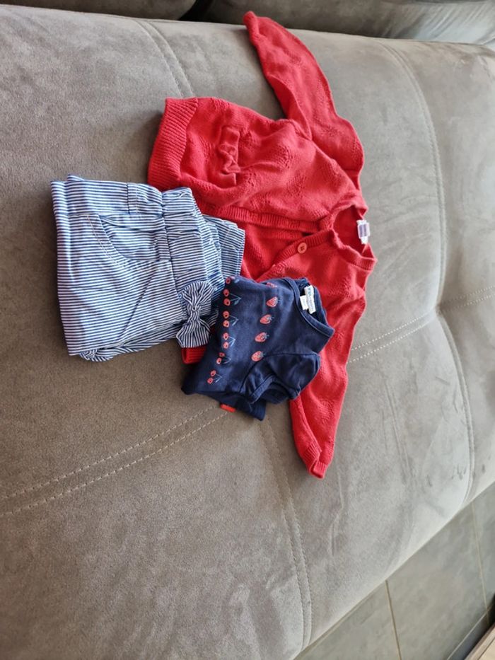 Ensemble été bébé fille 3 pièces. - photo numéro 6