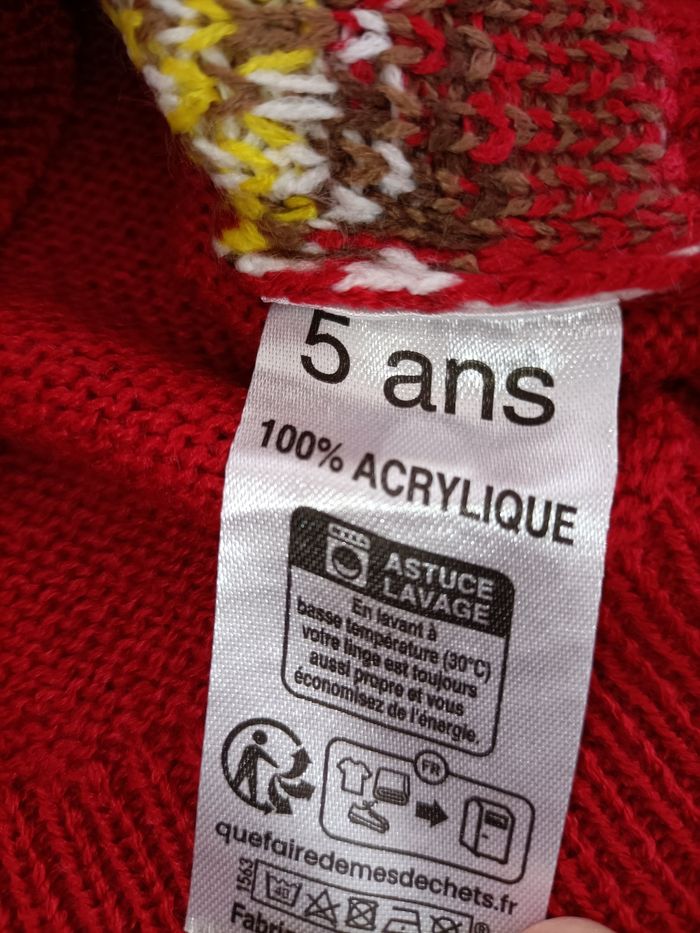 Pull de Noël neuf rennes 5 ans - photo numéro 7