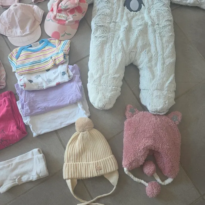 Lot vêtements 9 et 12 mois - photo numéro 5