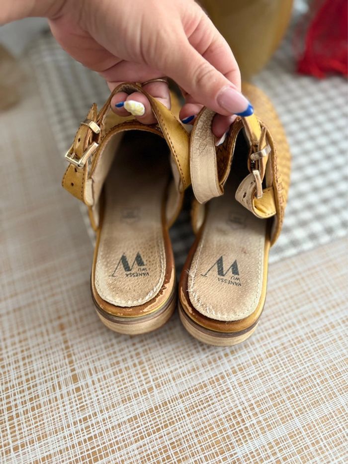 Mules/sandales Vanessa Wu - 100% cuir - moutarde - pointure 36 - photo numéro 3