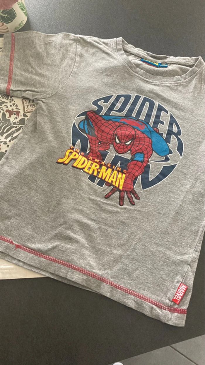 Lot ensemble vêtement tee shirt garçon 8 ans - photo numéro 7