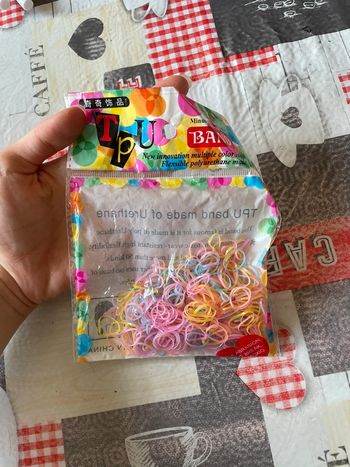 Petits élastiques pour cheveux