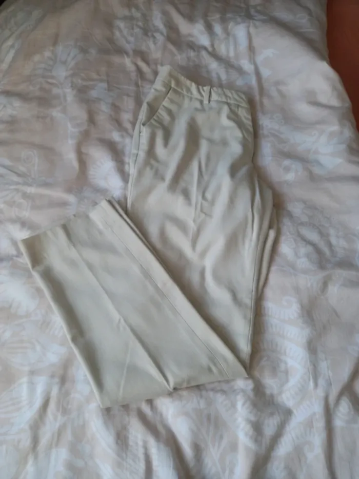 Pantalon crayon chinos
