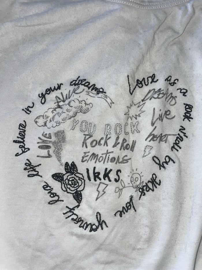 T-shirt IKKS, huit ans - photo numéro 3