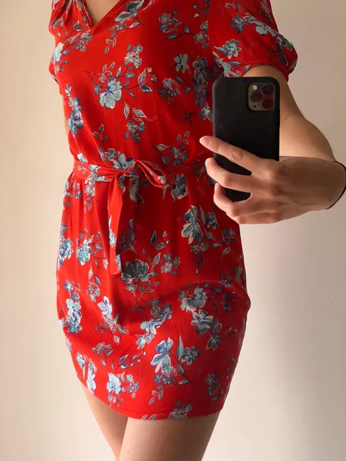 Robe rouge - photo numéro 4