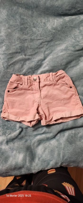 Short 8 ans