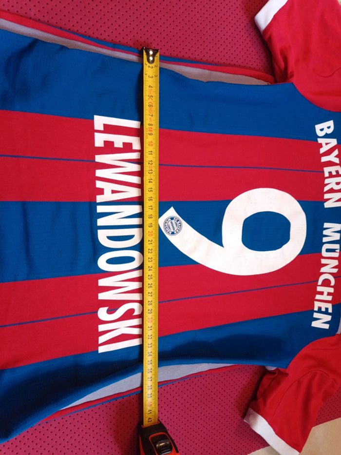 Maillot de foot Lewandowski Bayern München, Adidas Authentique Officiel taille enfant 13/14 ans - photo numéro 20