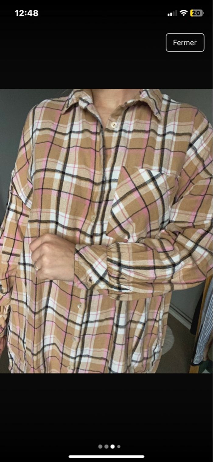 Robe chemise beige et rose stradivarius taille m - photo numéro 3