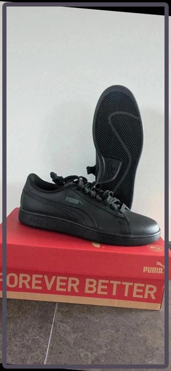 PUMA Smash V2 L Jr Baskets Basses