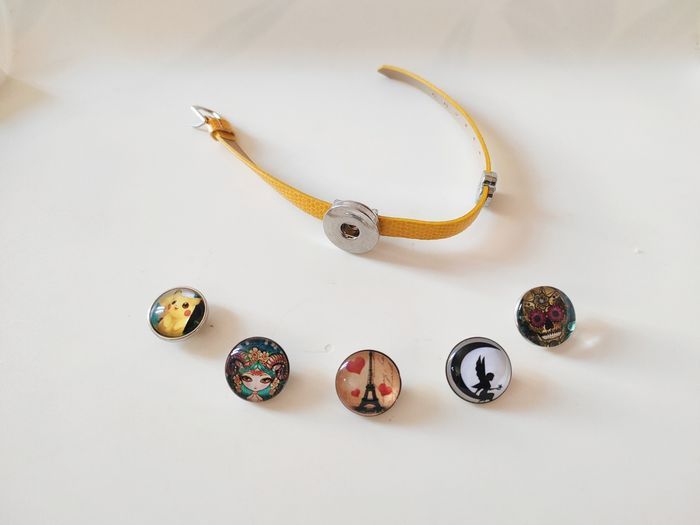 Bracelet pression effet cuir+ 5 boutons - photo numéro 2