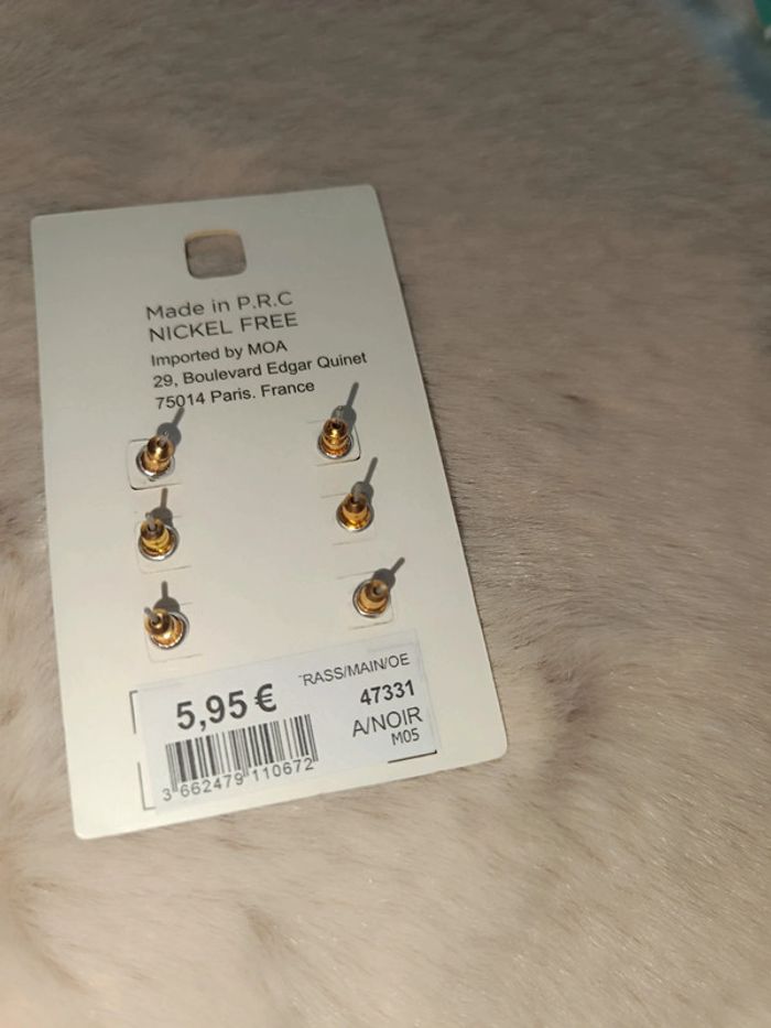 Clous d'oreilles-Main de Fatma-Moa 🖤 - photo numéro 3
