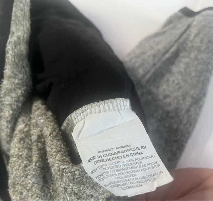 Sweat zippé Nike taille M. - photo numéro 4