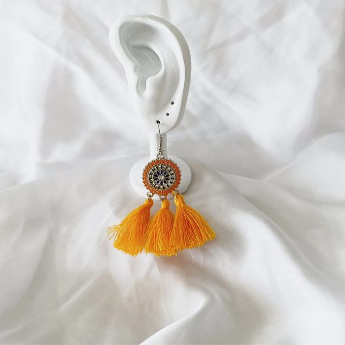 Boucles d’oreilles bohème à pompons orange