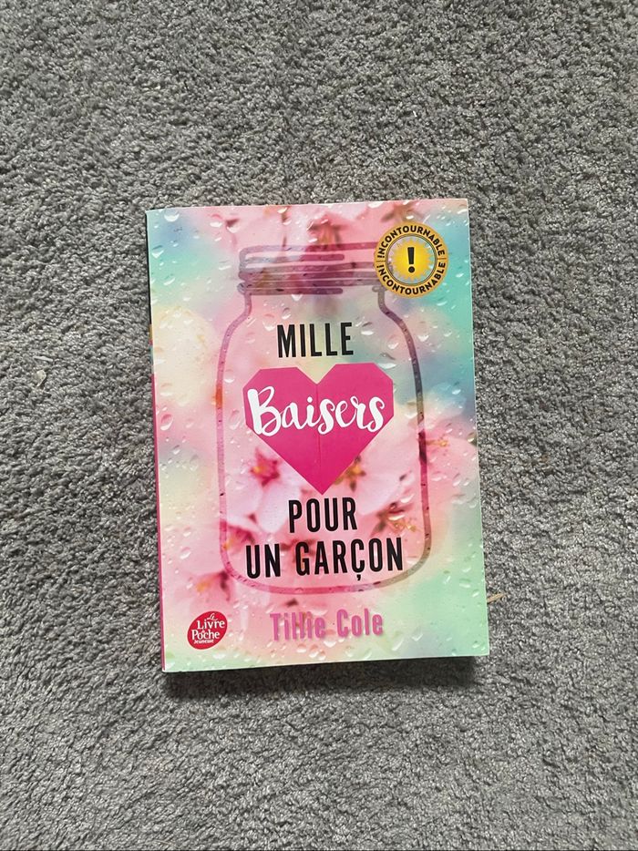 Livre romance /1000 baisers pour un garçons