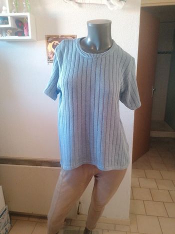 T-shirt taille 42/44