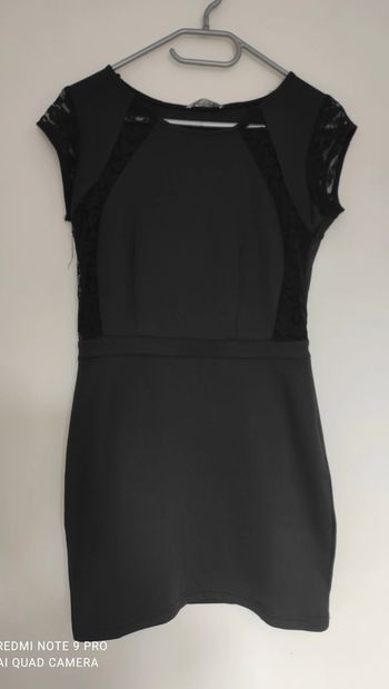 Robe avec dentelle