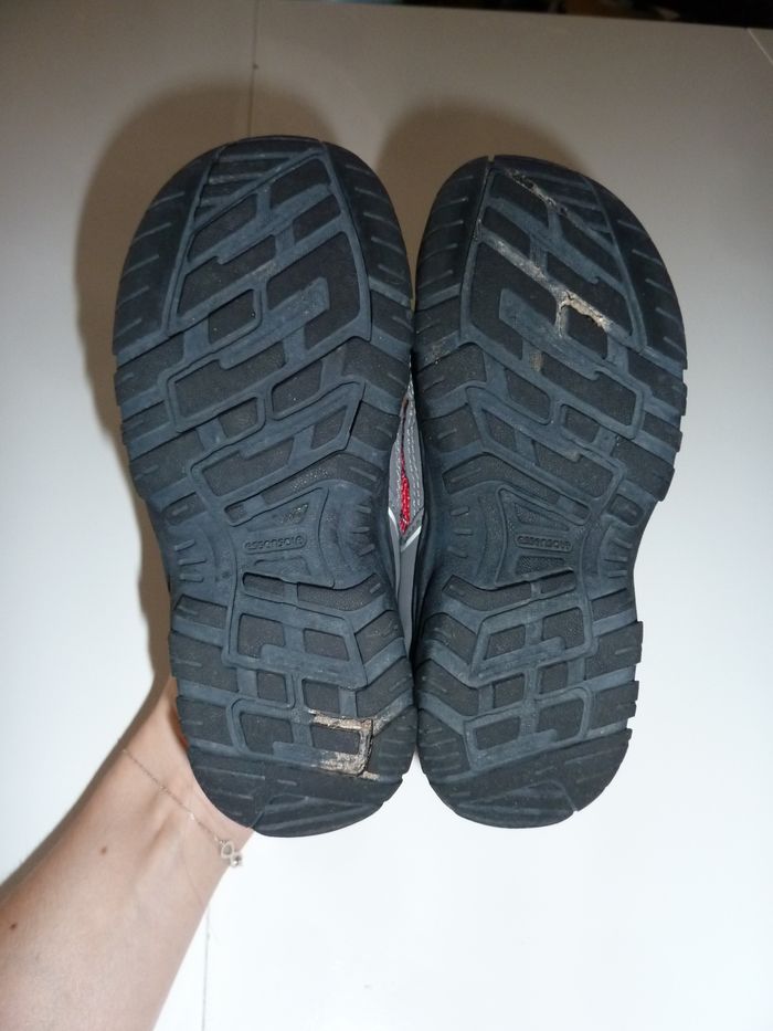 CHAUSSURES RANDONNEE QUECHUA FILLE T26 - photo numéro 4