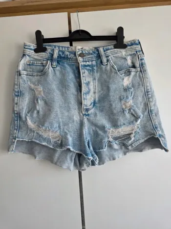 Short jean