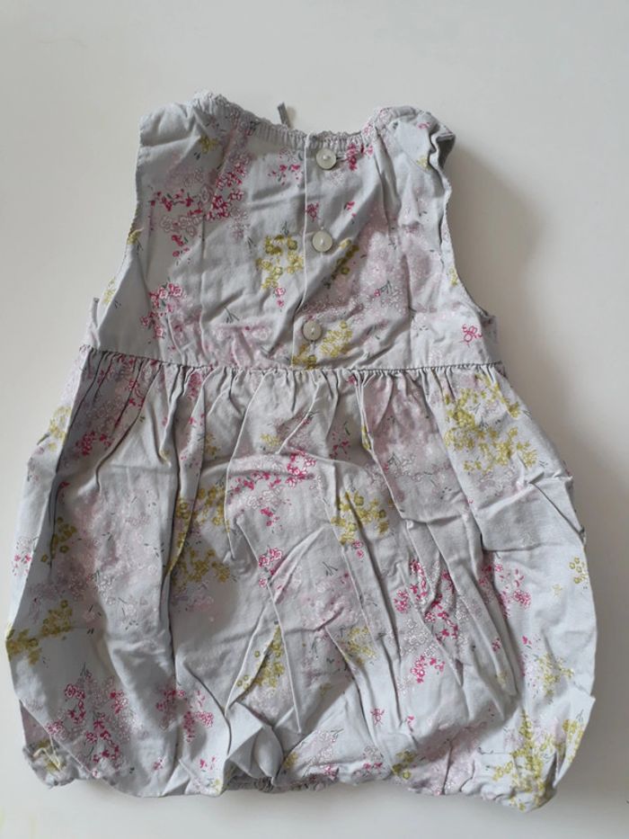 Robe 6 mois - photo numéro 3