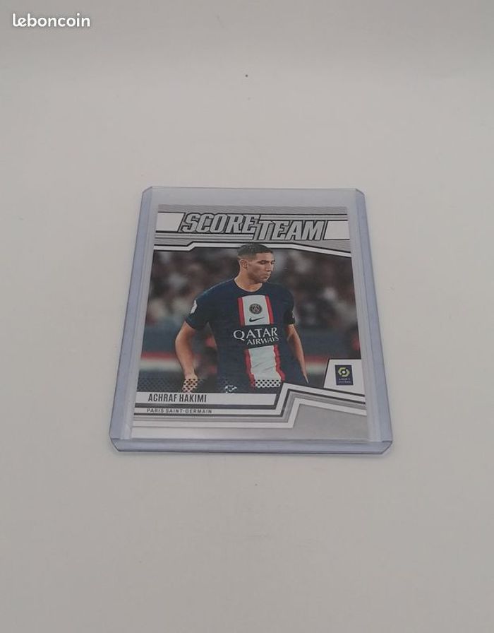 Carte Panini score Ligue 1 2022-23 Score Team Achraf Hakimi n°24. - photo numéro 2