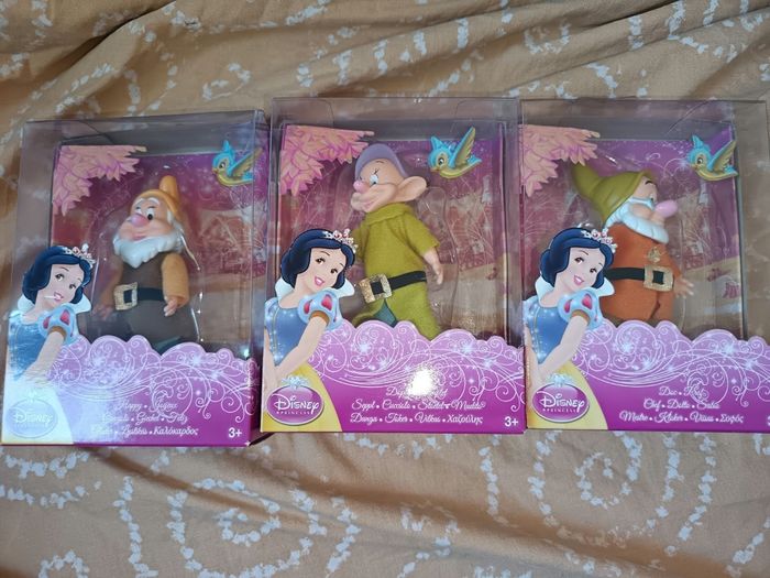 Lot de 3 figurines neuves des 7 nains - photo numéro 1