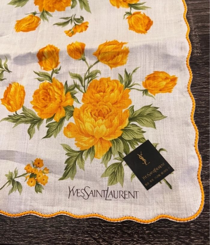 Carré YSL 45x45 - photo numéro 2