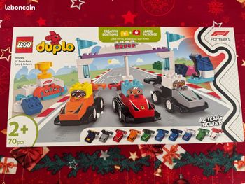 LEGO DUPLO 10445 Neuf scellé – F1 Team Race Cars & Drivers – 70 pièces