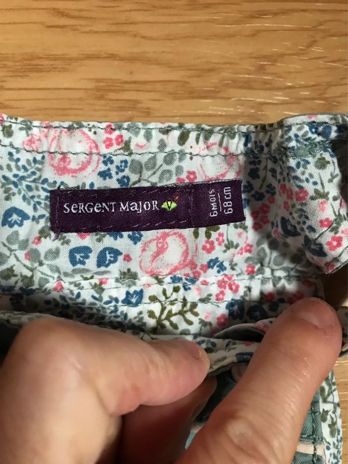 Robe sergent-major 6 mois - photo numéro 3