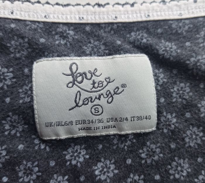 Chemise de nuit taille S - photo numéro 2