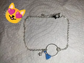 Bracelet disque, étoile et pompon, fine chaîne argentée