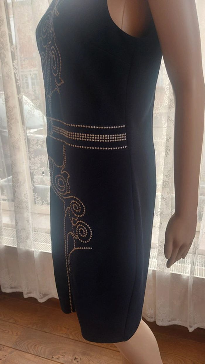 Robe bleu avec broderie K-design taille L - photo numéro 9