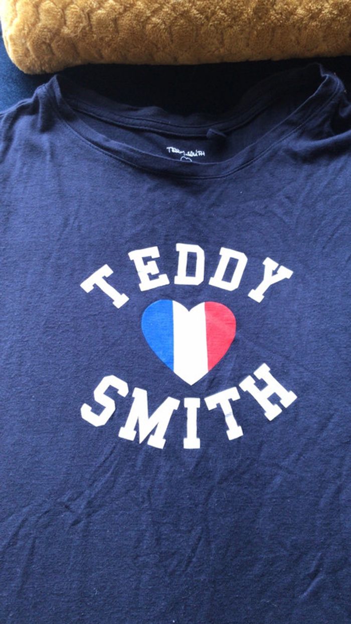 Teddy Smith t shirt 14 ans + polo offert - photo numéro 2