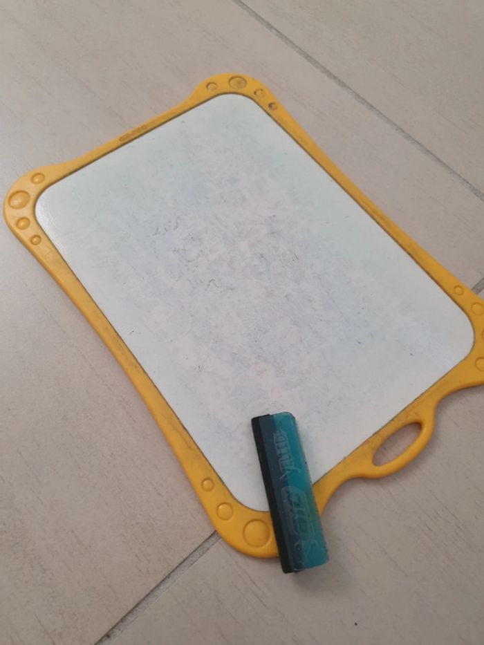Fourniture scolaire - photo numéro 2