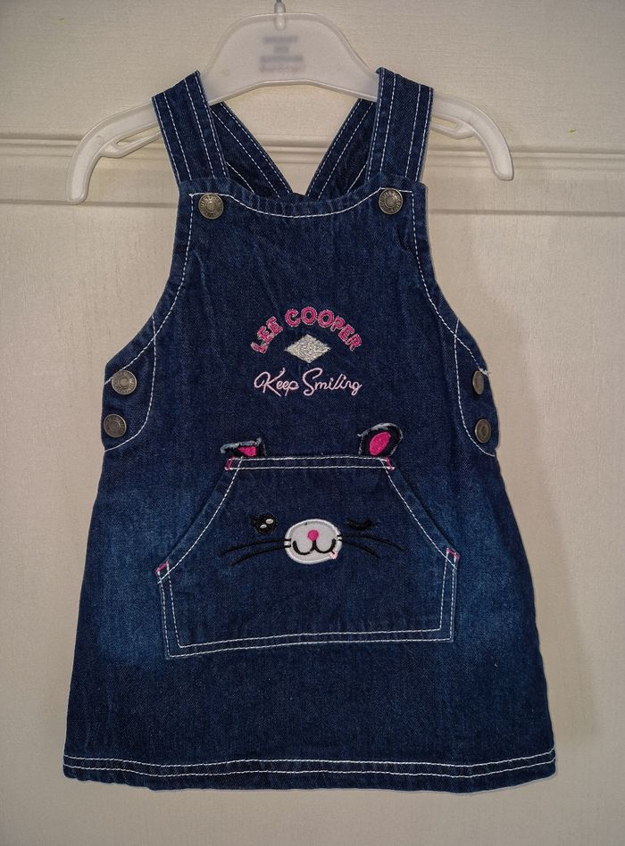 Robe courte jeans
18 mois