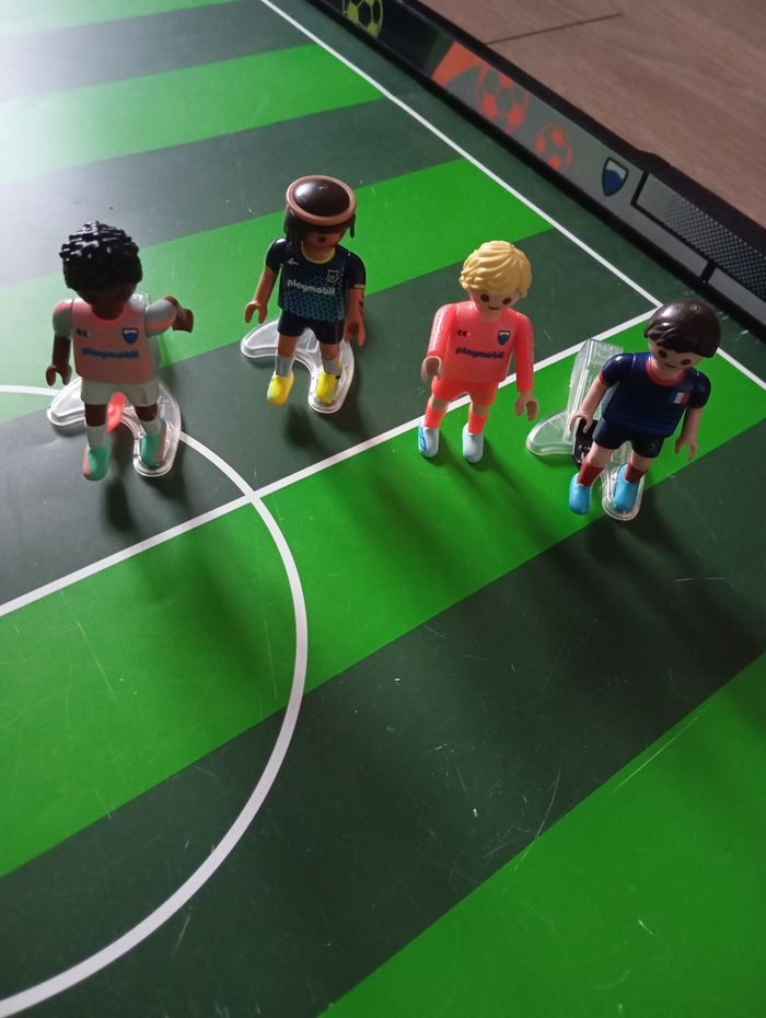 Terrain foot Playmobil - photo numéro 3