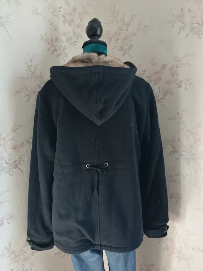 Manteau noir à capuche fourré avec poches et fermeture boutons / gémo / (XXL) - photo numéro 8