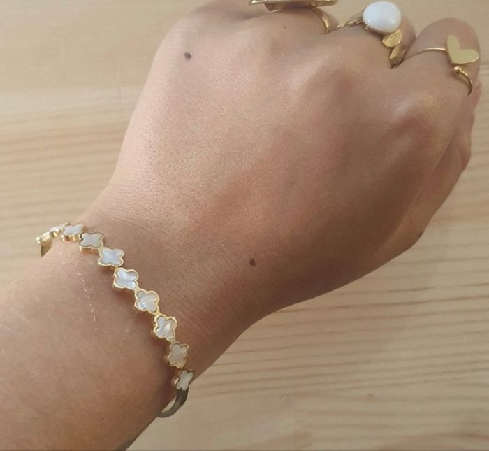 Bracelet van cleef or et blanc nacré
