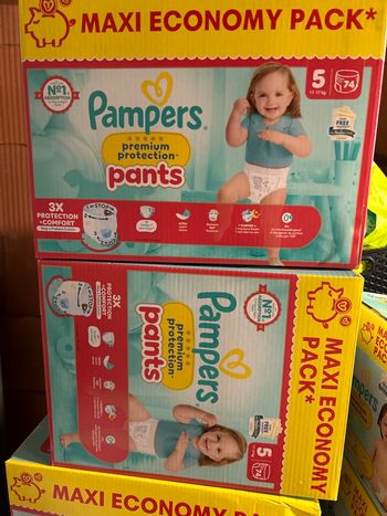 2 packs Pampers premium protection pants t5