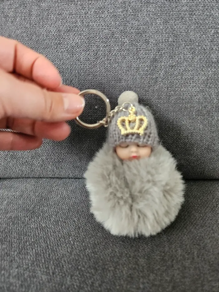Porte clé fausse fourrure baby - photo numéro 2